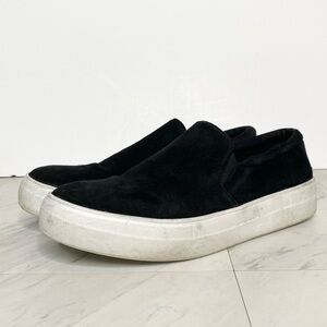 Steve Madden Gills Slip On Sneaker
